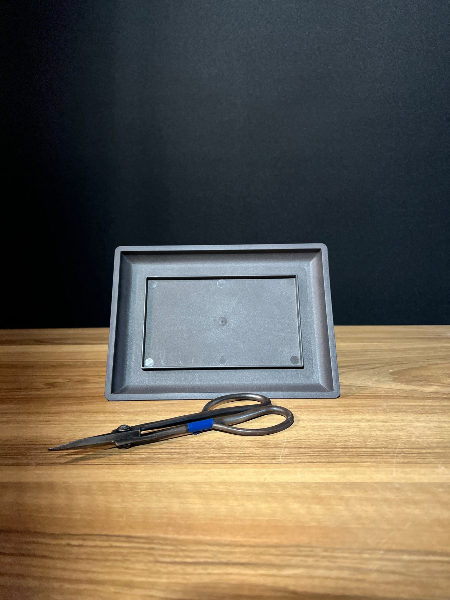 Plastic Humidity Tray 23cm
