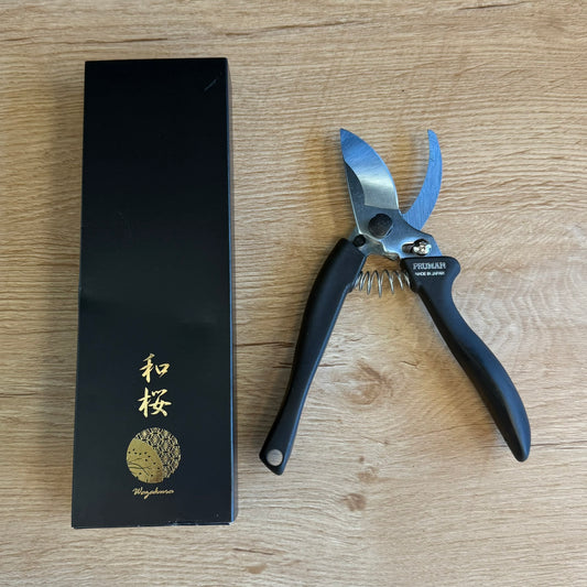 WAZAKURA Bypass Pruning Shears -Made in Japan