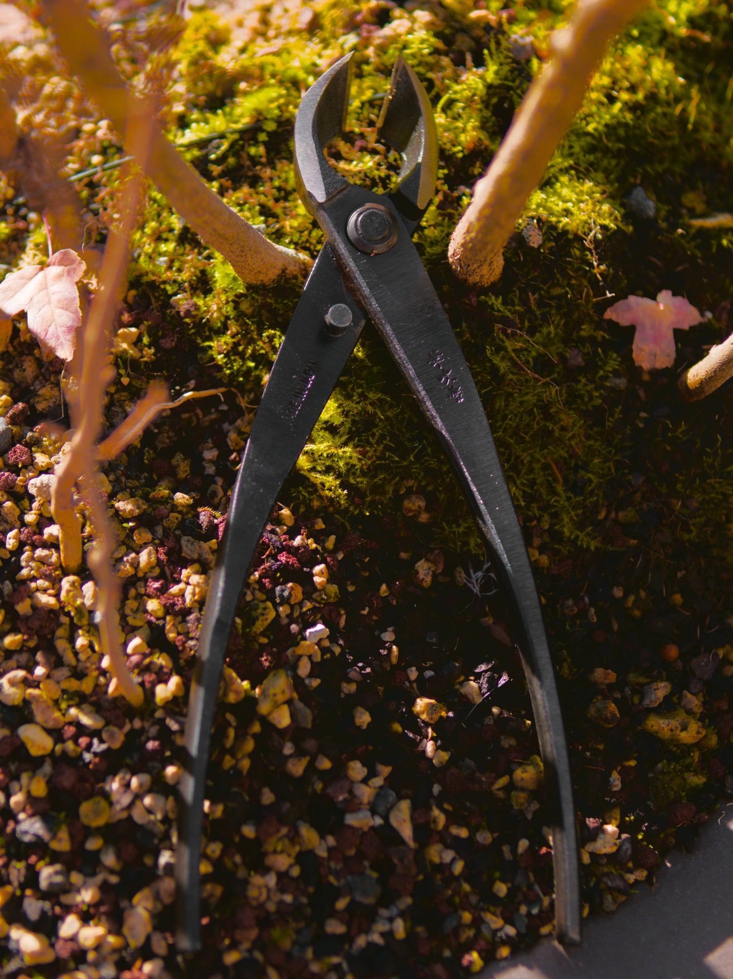 WAZAKURA Concave Branch Cutter -Made in Japan
